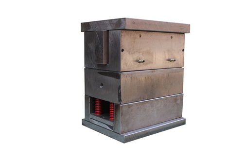 廣東塑膠模具加工恭請合作